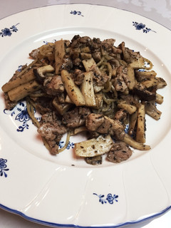 +エリンギと豚肉の黒胡麻パスタ+-レシピのメイン写真