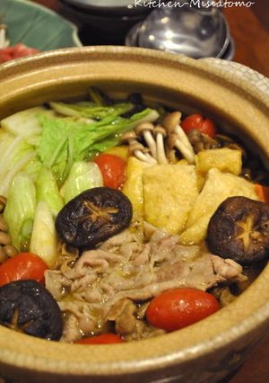 ダシダであっさりコク旨♪カレー鍋-レシピのメイン写真