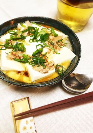 寒い冬♪簡単あったか豆腐☆ツナ☆卵☆ネギ-レシピのメイン写真