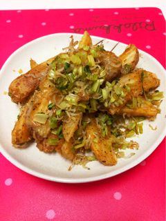 簡単つまみ*しらすとポテトのニンニク炒め-レシピのメイン写真