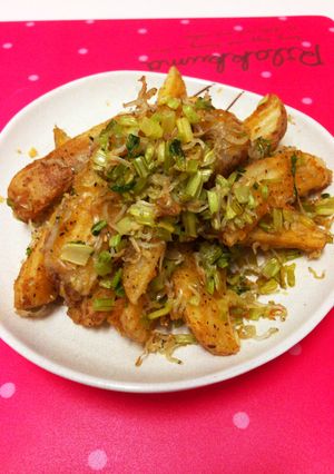 簡単つまみ＊しらすとポテトのニンニク炒め-レシピのメイン写真
