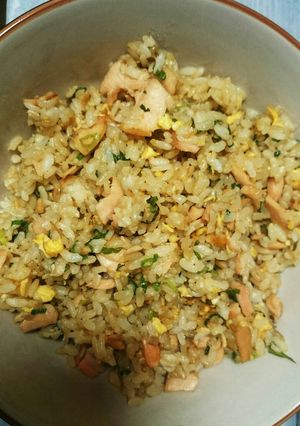 お手軽塩鮭チャーハン(離乳食完了期にも)-レシピのメイン写真