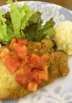 ミラノ風カツレツ、トマトソースのせ-レシピのメイン写真