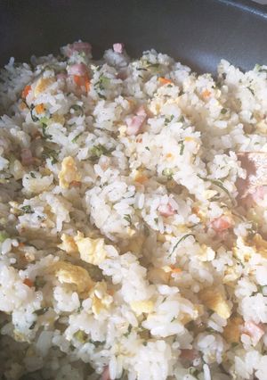 大根の葉とベーコンのしっとりチャーハン-レシピのメイン写真