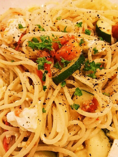 トマトとクリームチーズのペペロンチーノ-レシピのメイン写真
