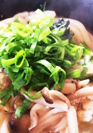 お肉なしでもコクうま煮込みうどん-レシピのメイン写真