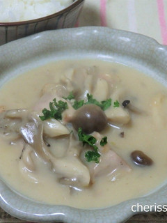 鶏とキノコのクリーム煮 山葵添え♪ -レシピのメイン写真