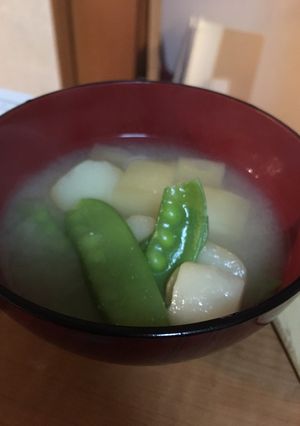 絹さやと麩の味噌汁-レシピのメイン写真