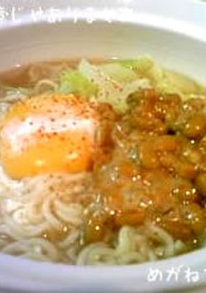 インスタントラーメン納豆とともに。-レシピのメイン写真