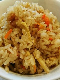 ツナとニンニク醤油の炊き込みご飯-レシピのメイン写真