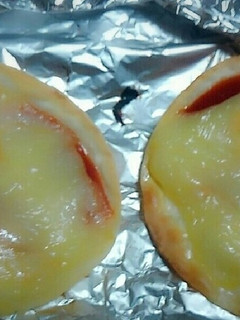 餃子の皮のピザ-レシピのメイン写真