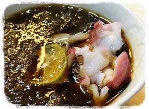 【簡単】お刺身タコと黄金比ダレもずく酢-レシピのメイン写真