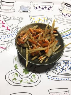 切るだけ、簡単きんぴらごぼう-レシピのメイン写真