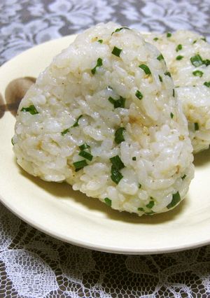 ダシダおにぎり-レシピのメイン写真