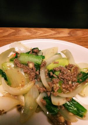 ひき肉とチンゲン菜のオイスターソース炒め-レシピのメイン写真