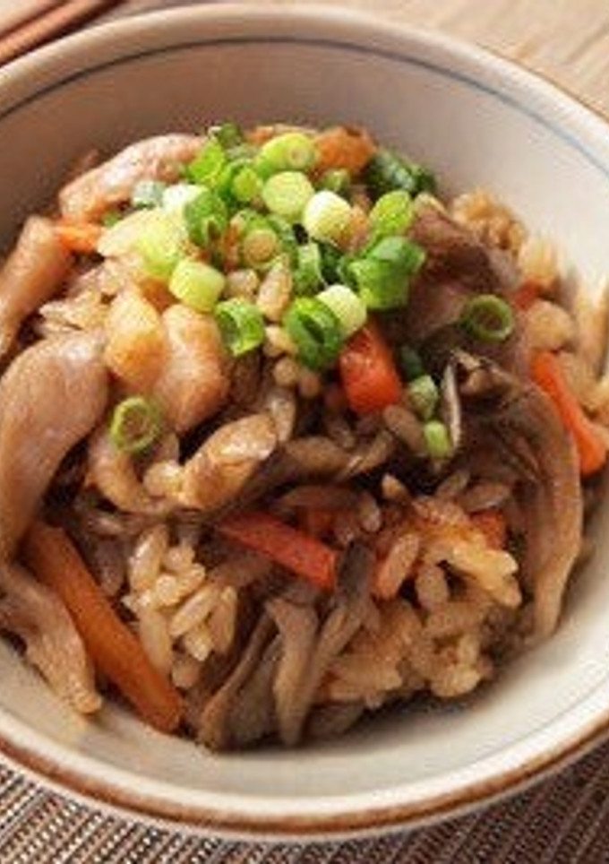 鶏とキノコの炊き込み風☆時短まぜご飯♡-レシピのメイン写真