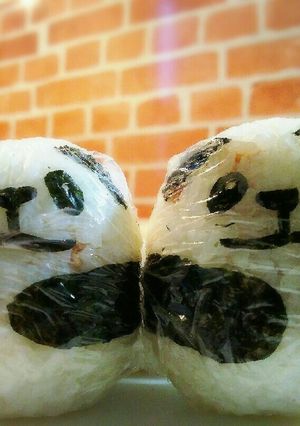 ぱんだおにぎり-レシピのメイン写真