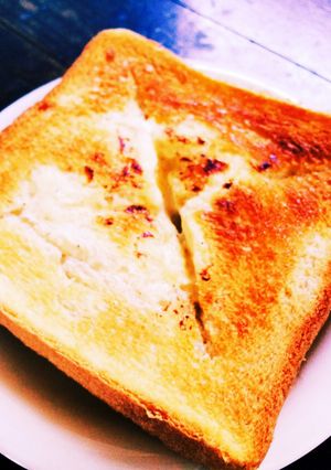 簡単＊とろ〜りチーズフォンデュ風トースト-レシピのメイン写真