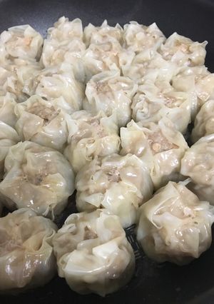 フライパンで蒸し焼き『焼売』-レシピのメイン写真