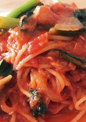 にんにくが香る絶品トマトパスタ-レシピのメイン写真