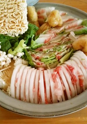 インスタントラーメンで♪ミルフィーユ鍋-レシピのメイン写真