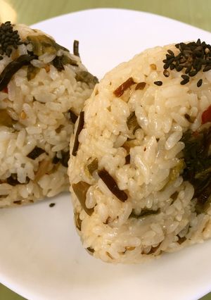☆ワサビ昆布 辛子高菜 おにぎり-レシピのメイン写真
