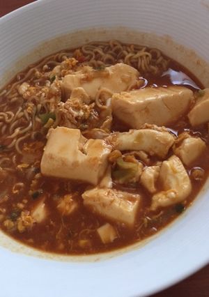ひとりスンドゥブ鍋風ラーメン-レシピのメイン写真