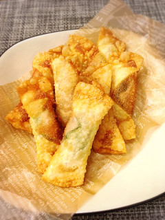 *余った餃子の皮でハムチーズ揚げ*-レシピのメイン写真
