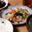 ダシダで野菜たっぷり肉野菜炒め