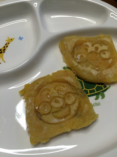 離乳食★クッキー型で可愛い芋もち-レシピのメイン写真