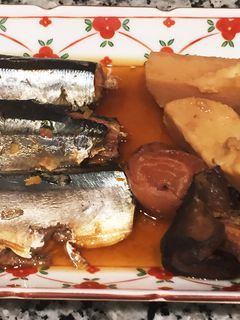 圧力鍋で秋刀魚と海老芋の梅煮-レシピのメイン写真