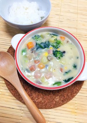 分ける派★きのこと野菜の具沢山シチュー-レシピのメイン写真