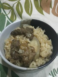 ダシダ☆牛肉の簡単炊き込みご飯-レシピのメイン写真