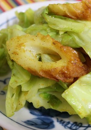 お弁当に♪ キャベツと竹輪のカレー炒め-レシピのメイン写真