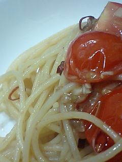 アンチョビとトマトのペペロンチーノ-レシピのメイン写真