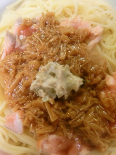 鮭となめ茸のわさびパスタ バルサミソース-レシピのメイン写真