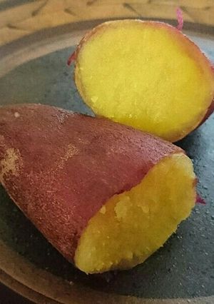 蒸し焼きいも ☆離乳食☆ねっとり☆甘い-レシピのメイン写真