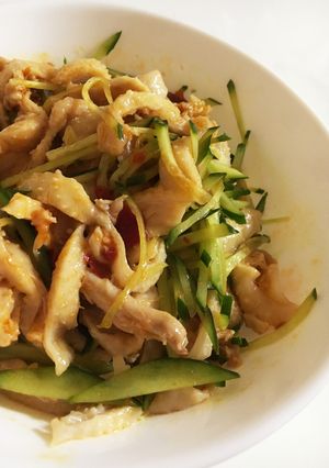 お酒のお供に☆超簡単☆鶏皮の豆板醤和え-レシピのメイン写真