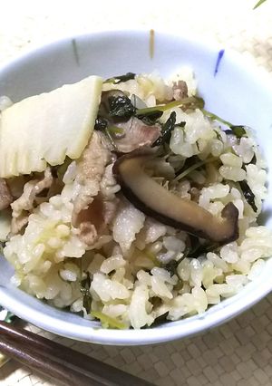 豆苗入り中華風炊き込みご飯-レシピのメイン写真