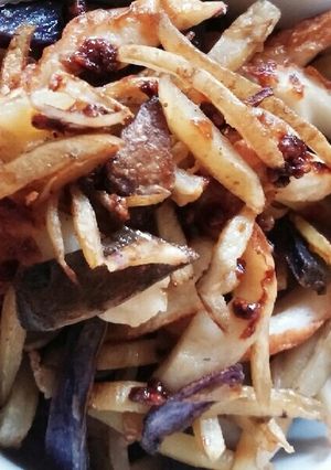 味付けはダシダだけ！ちくじゃが炒め-レシピのメイン写真