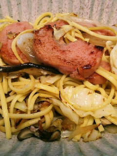 焼きそば風?スパムのペペロンチーノ-レシピのメイン写真