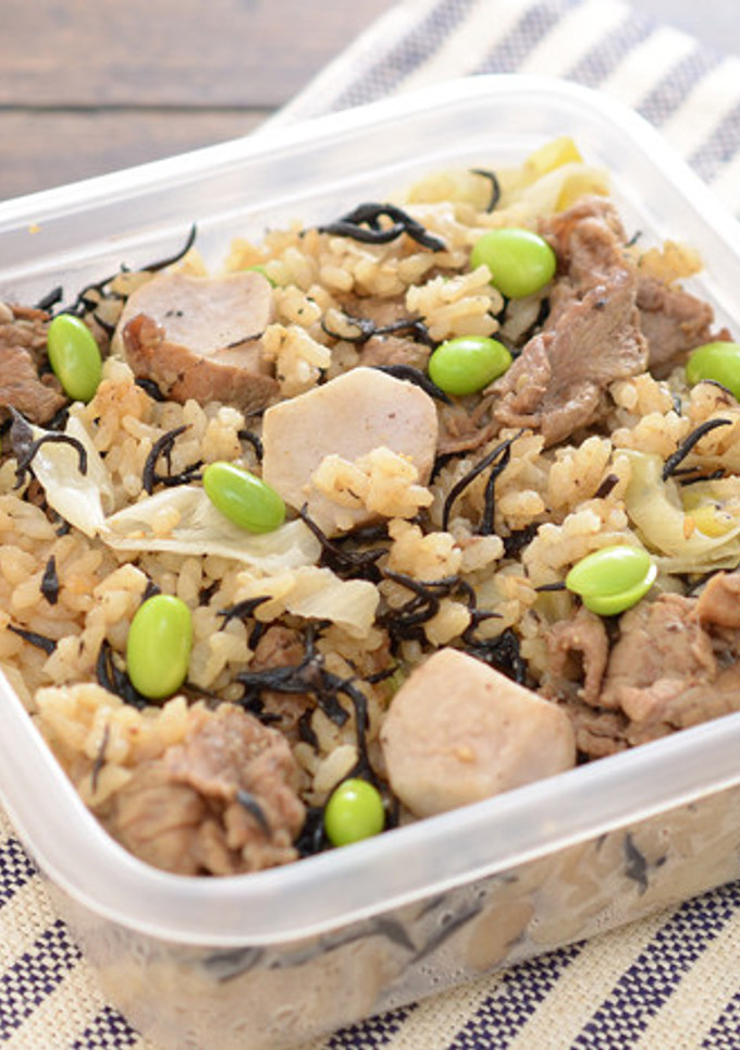 妊娠、授乳に！里芋と牛肉の炊き込みご飯-レシピのメイン写真