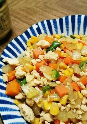 母の味!ひき肉とコーンの鶏そぼろ♪-レシピのメイン写真