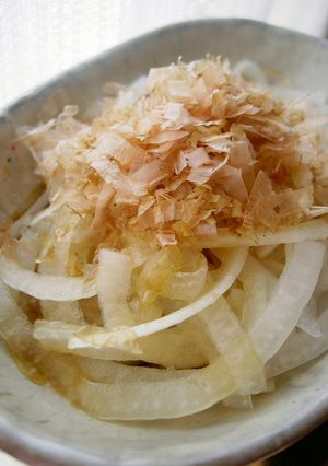 玉ねぎのポン酢ドレッシングサラダ-レシピのメイン写真