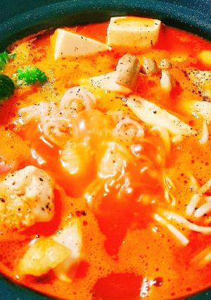 トマト鍋★野菜ジュースで簡単★-レシピのメイン写真
