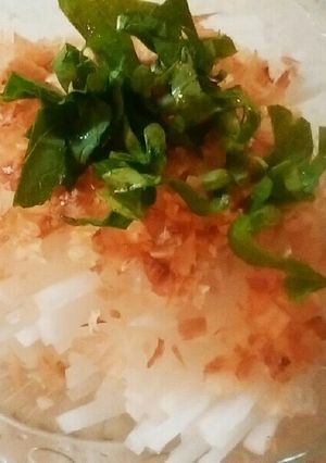 簡単★大根サラダ(鰹梅味)-レシピのメイン写真