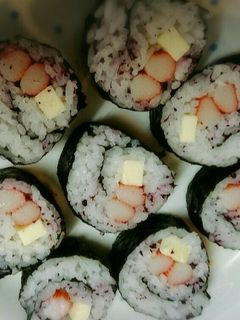 巻きすいらずのチーズカニカマ海苔巻き-レシピのメイン写真