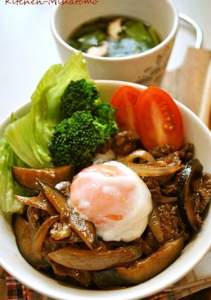 カフェランチっぽい?洋風ナス牛丼-レシピのメイン写真