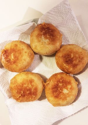 簡単☆発酵なし☆とろ〜り揚げチーズパン♡-レシピのメイン写真