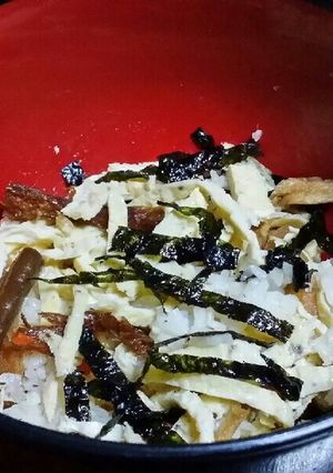 ヘルシー南蛮漬けでちらし寿司風丼-レシピのメイン写真